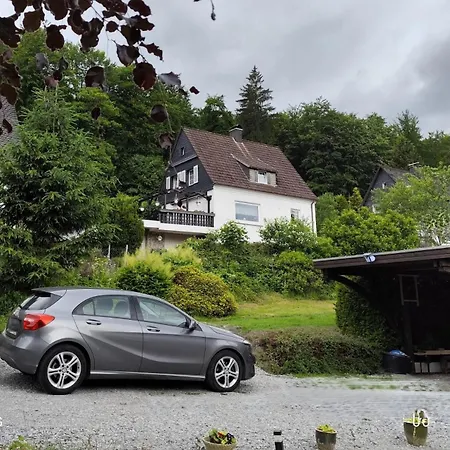 Apartment Yalet 2 Vlakbij Willingen Brilon-Wald