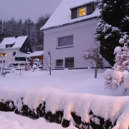 Yalet 2 Vlakbij Willingen